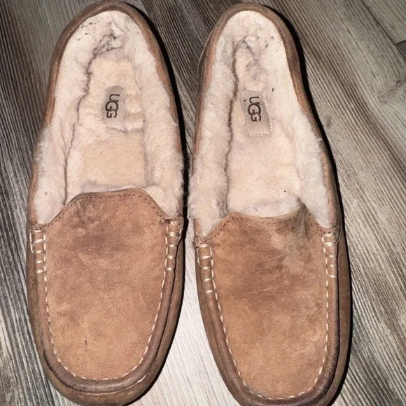UGG Australia Ansley Women's Moccasin Slipper - US 7 - Picture 1 of 6